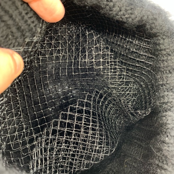 50s Vintage Winter Hat w/Broach - Picture 3 of 3